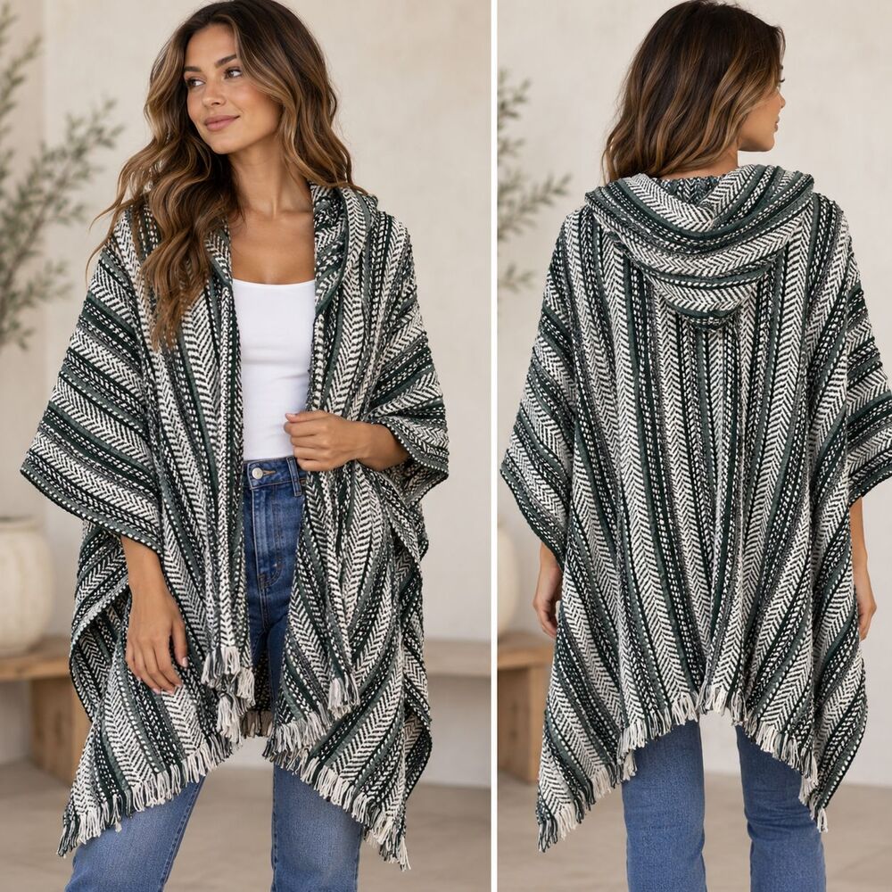 Hinge Seattle Hooded Poncho One Size Boho Southwest Fringe Knit Cape Sweater